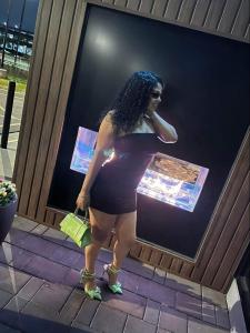 613540081: Chica busca chico en Asturias