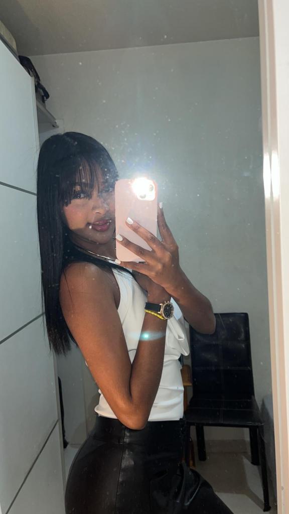 Chica busca chico en Barcelona: 