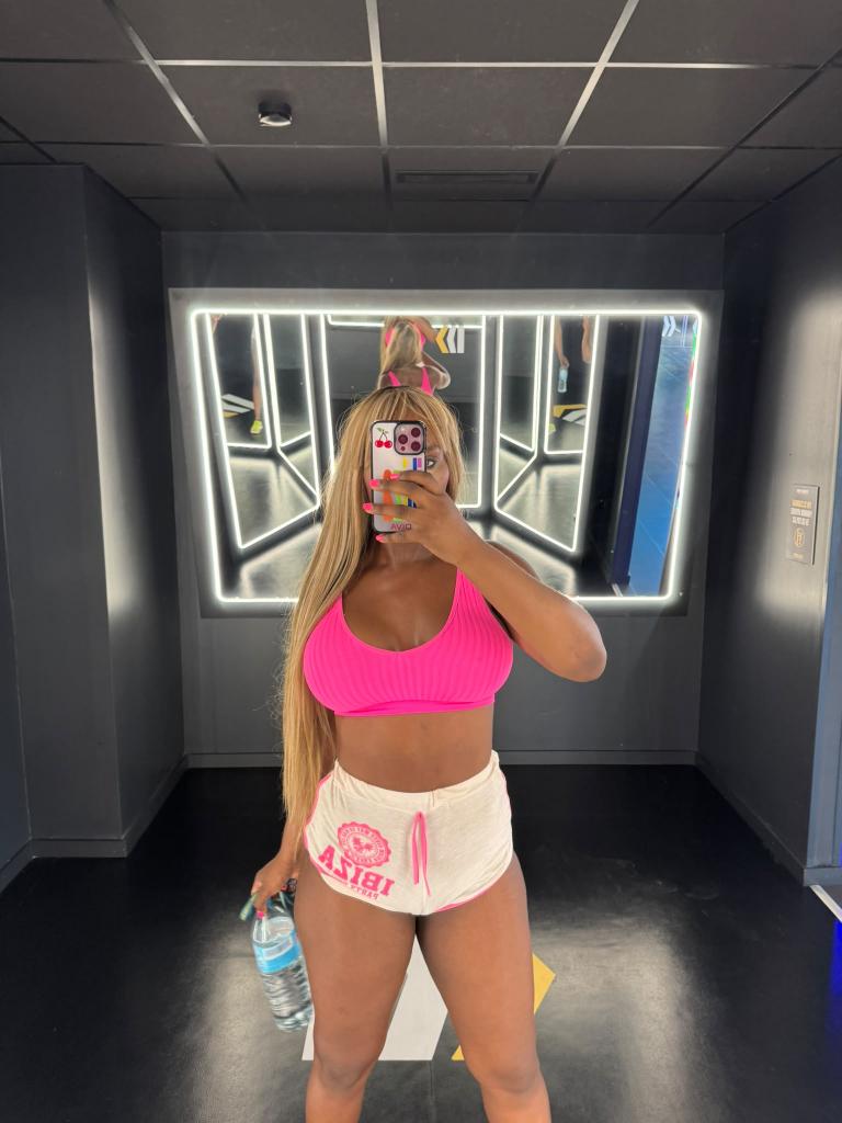 612480442: Chica busca chico en Asturias