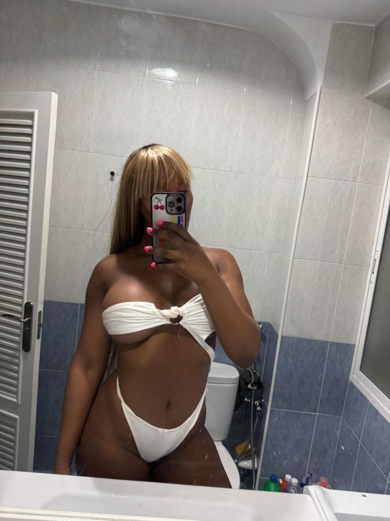 612480442: Chica busca chico en Asturias
