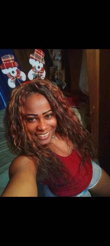 711279523: Chica busca chico en Alicante
