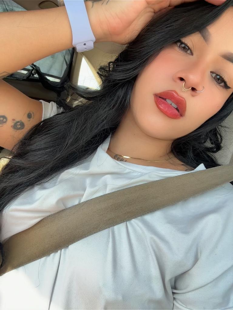 647316481: Chica busca chico en Alicante
