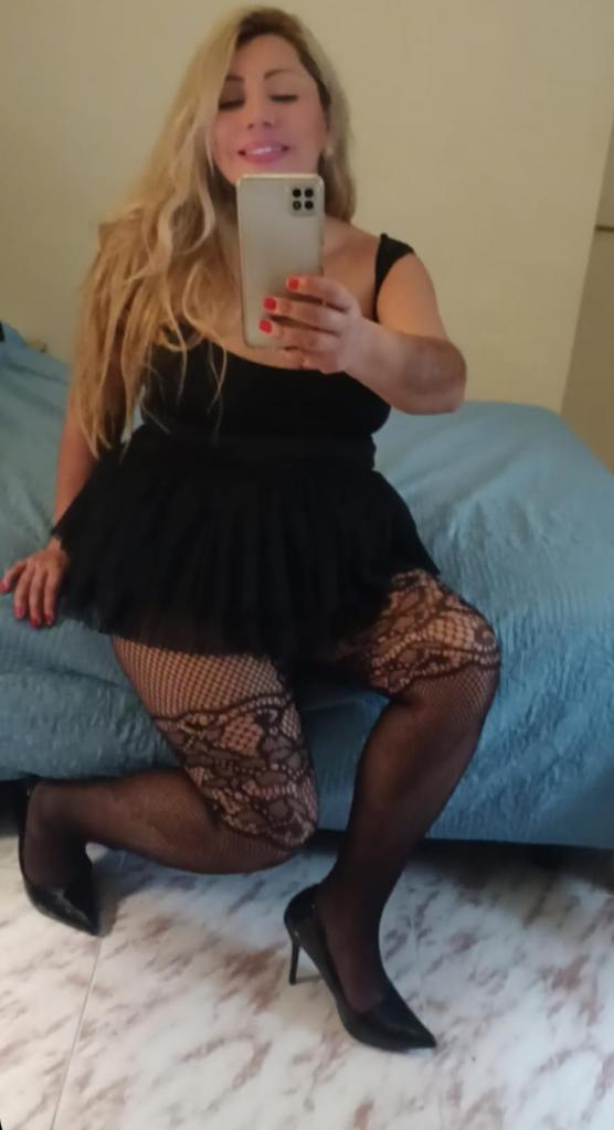 Chica busca chico en Lugo: 