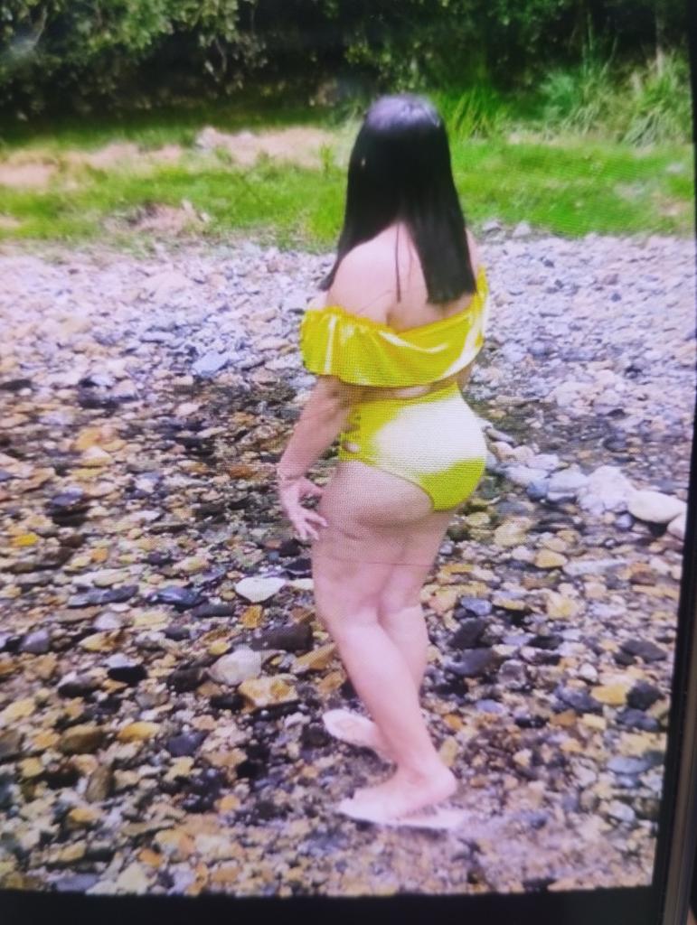 743088325: Chica busca chico en Guipúzcoa