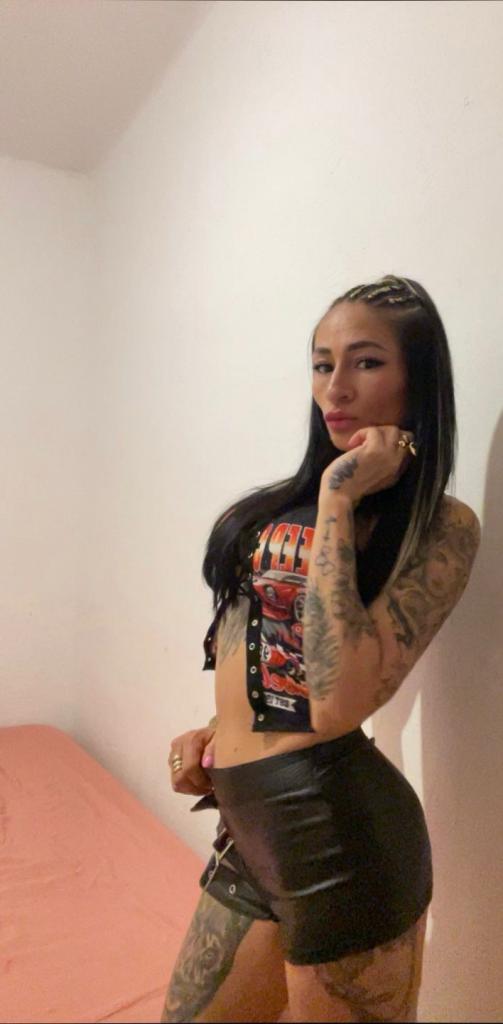 Chica busca chico en Alicante: 