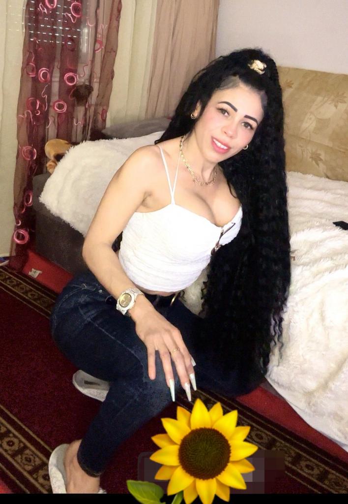 634346521: Chica busca chico en León