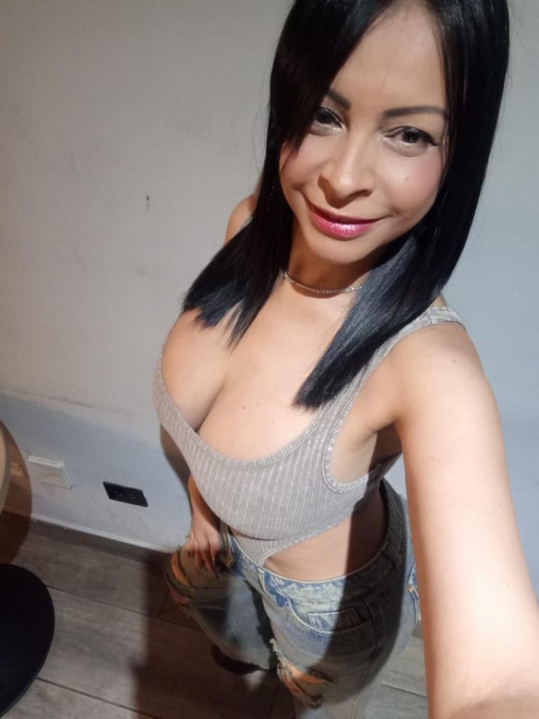 Chica busca chico en Madrid: 