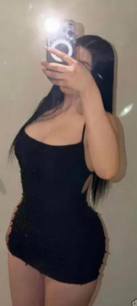 604367297: Chica busca chico en Málaga