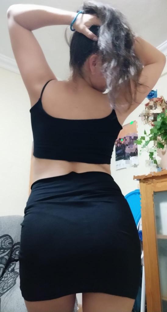 670613372: Chica busca chico en Málaga