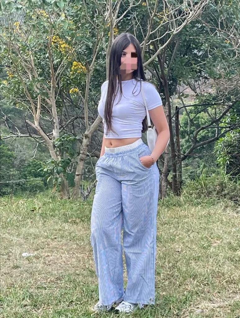 Chica busca chico en Cádiz: 
