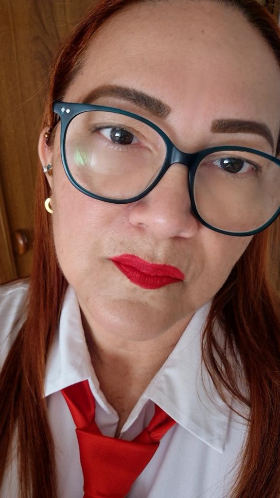 642075179: Chica busca chico en Huelva