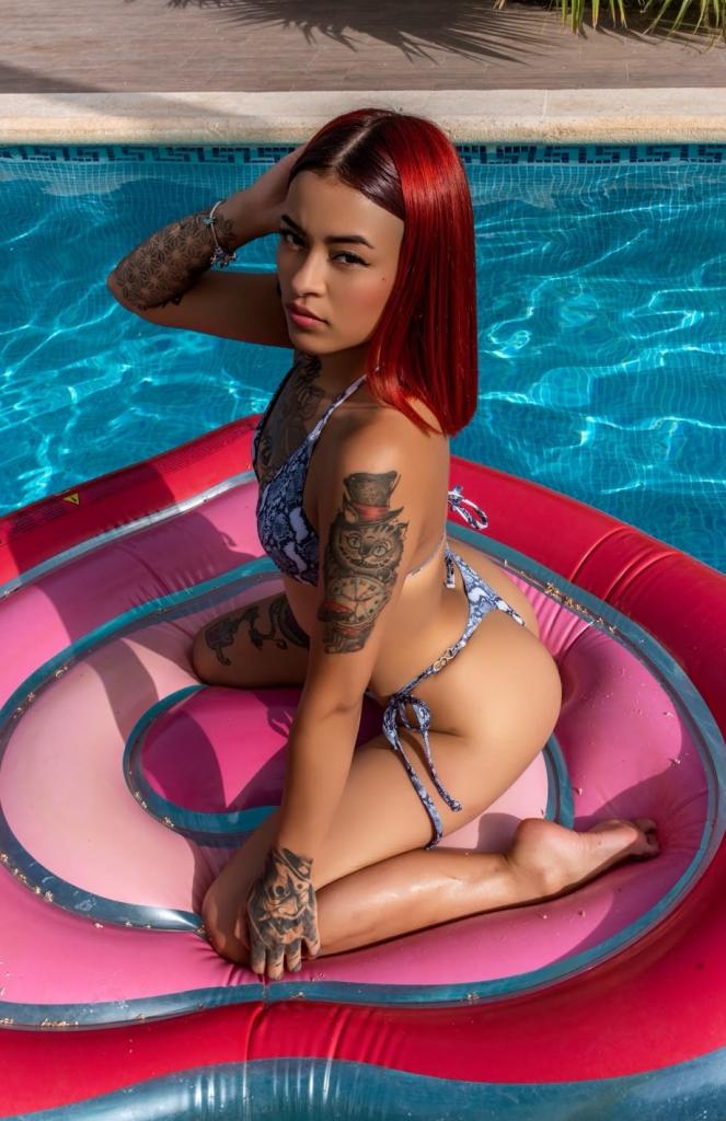 697965606: Chica busca chico en Málaga