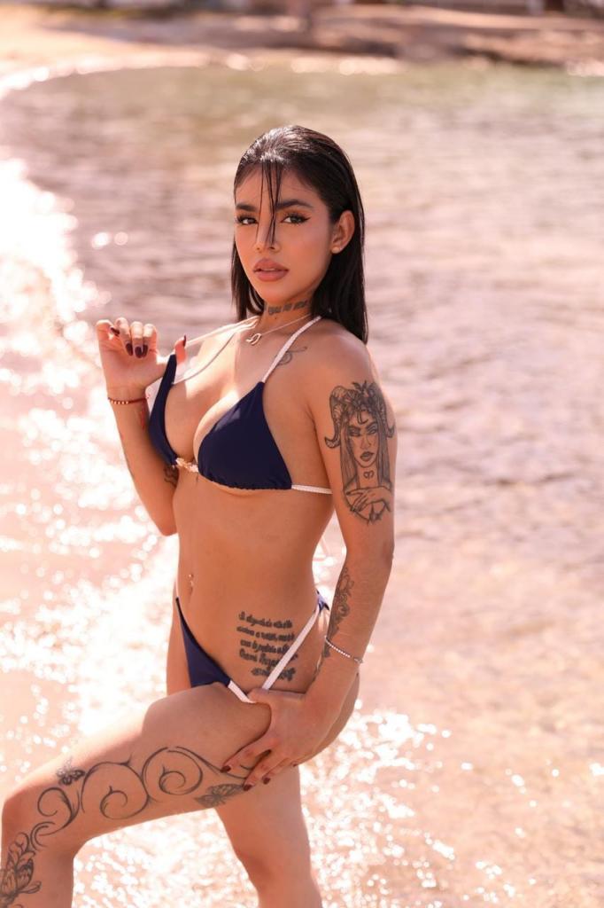 Chica busca chico en Málaga: Chica busca chico