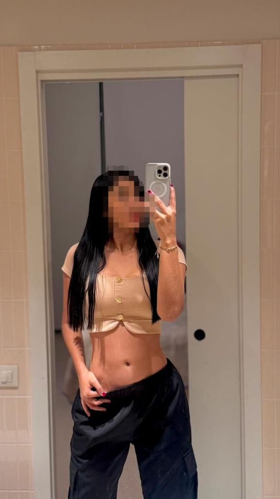 Chica busca chico en Menorca: 