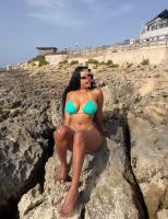 613772354: Chica busca chico en Alicante
