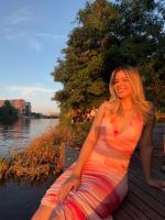 613383151: Chica busca chico en Pontevedra