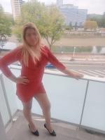 613407780: Chica busca chico en Guipúzcoa