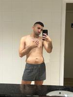 692806067: Chico busca chica en Madrid