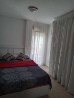 642828568: Chica busca chico en Ibiza