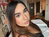 611280685: Travesti en León