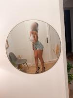 607022035: Chica busca chico en Mallorca