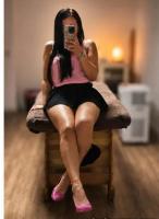 672505541: Chica busca chico en Sevilla