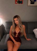 613917684: Chica busca chico en Badajoz