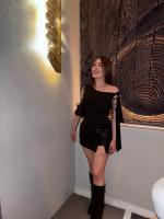 642394241: Chica busca chico en Madrid