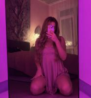 661789733: Chica busca chico en Valencia