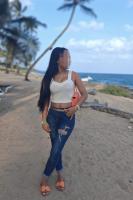 643857895: Chica busca chico en Madrid