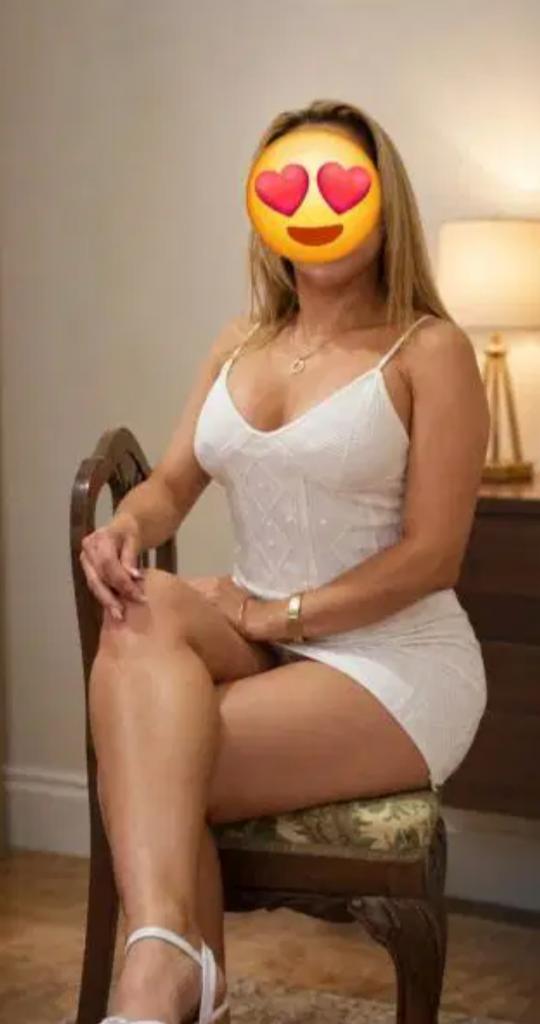 Chica busca chico en Zaragoza: 