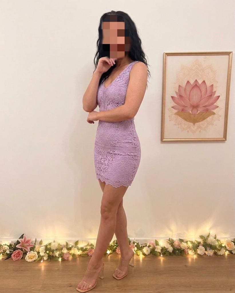 643756061: Chica busca chico en Málaga
