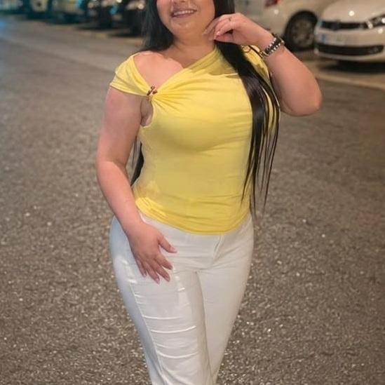 Chica busca chico en Sevilla: 
