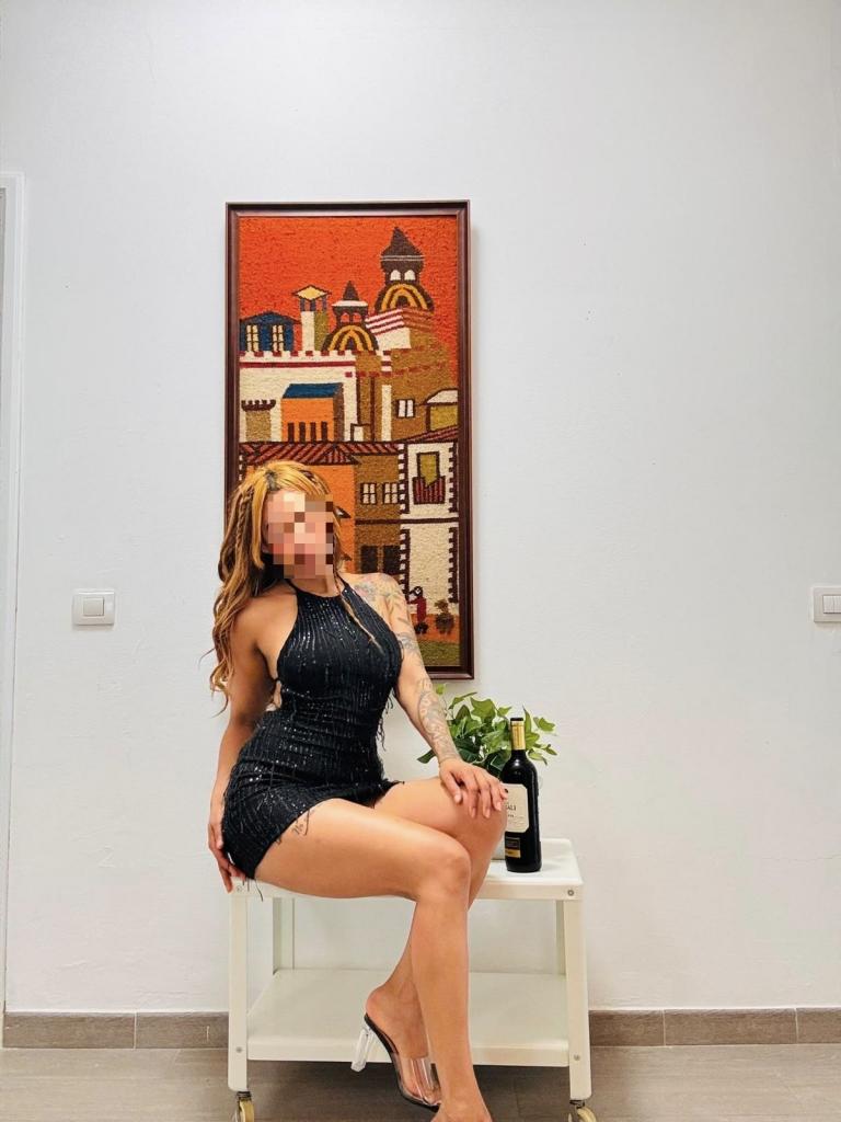 611218939: Chica busca chico en Las Palmas