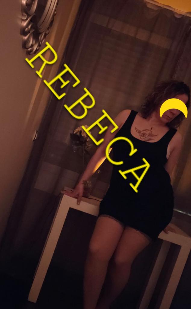 646338821: Chica busca chico en Madrid
