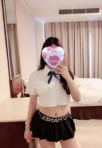 635881882: Chica busca chico en Valencia