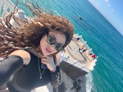 Chica busca chico en Alicante: 