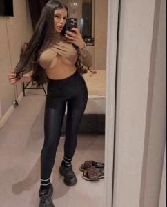 Chica busca chico en Barcelona: 