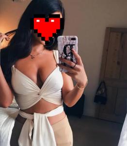 Chica busca chico en Cádiz: 