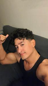 664407620: Chico busca chica en Navarra