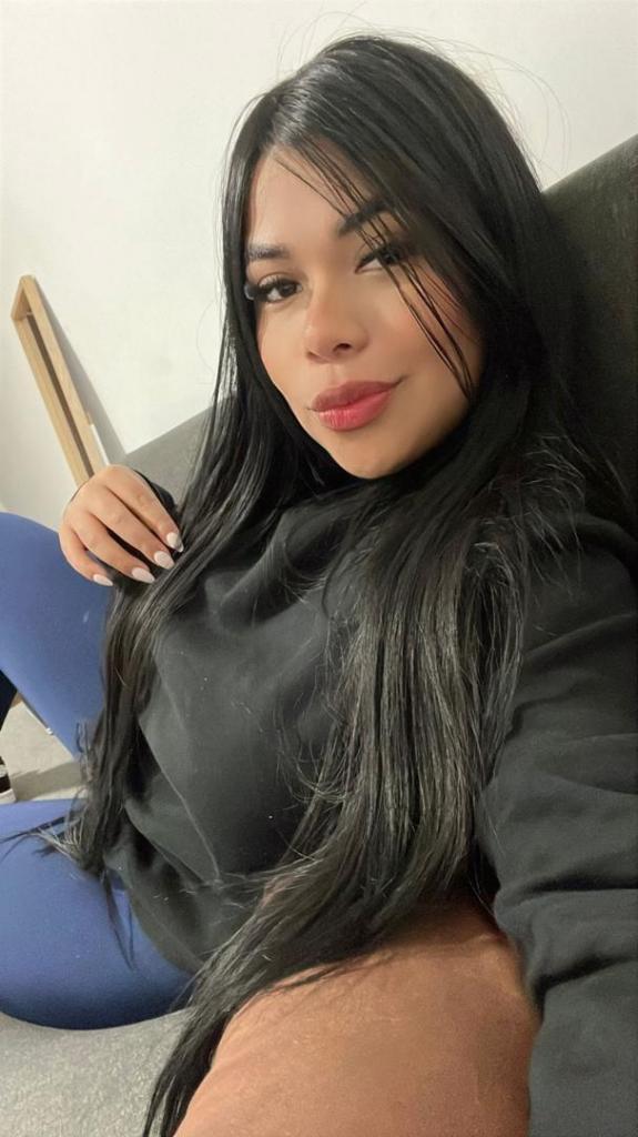 Chica busca chico en Sevilla: 