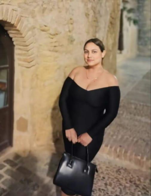 Chica busca chico en Cádiz: 