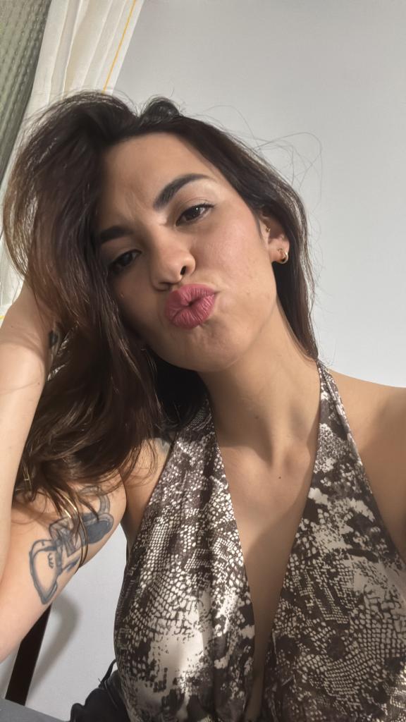 Chica busca chico en Madrid: Chica busca chico