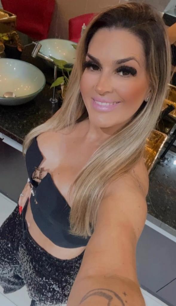 Chica busca chico en Tenerife: 