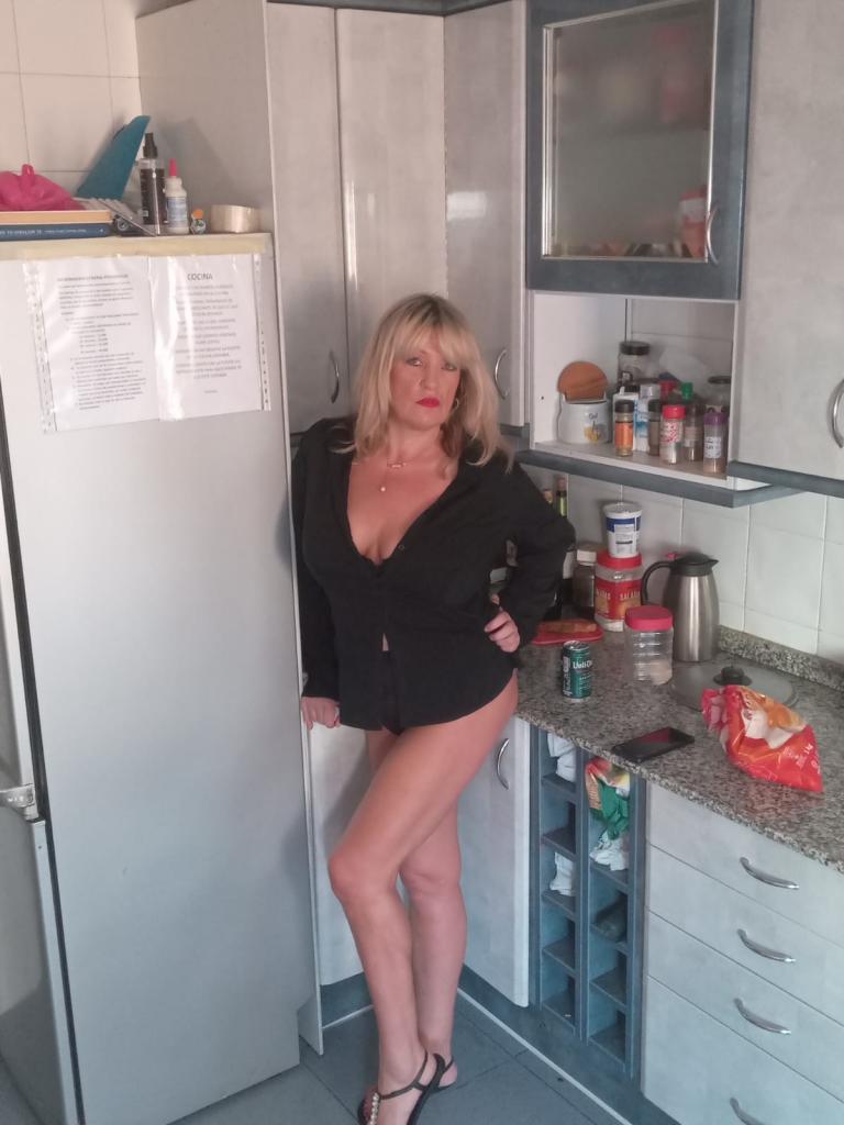 Chica busca chico en Barcelona: 