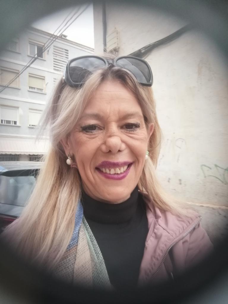 Chica busca chico en Alicante: 