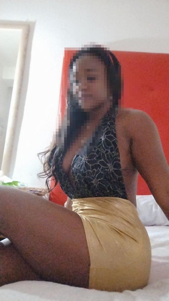 Chica busca chico en Sevilla: 