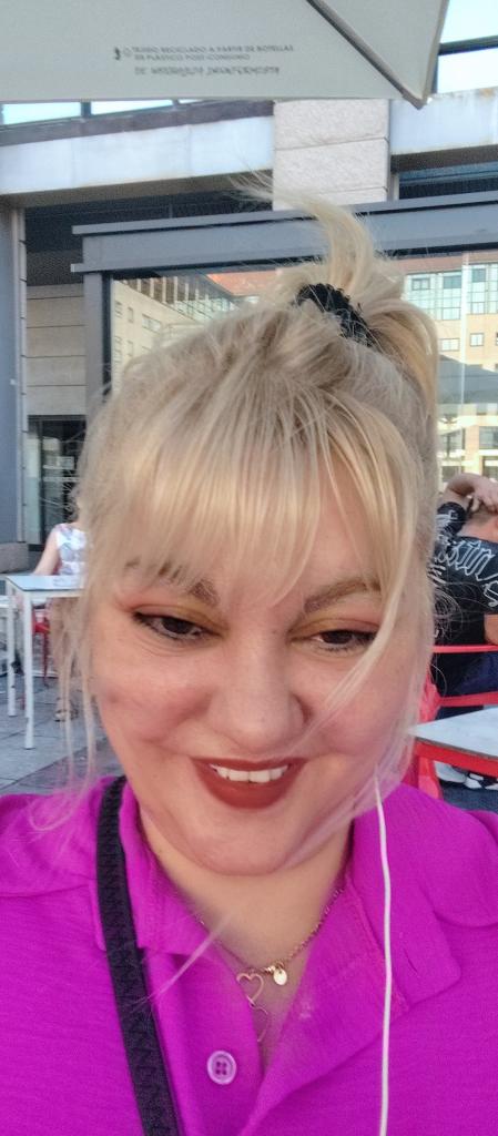 Chica busca chico en Murcia: 