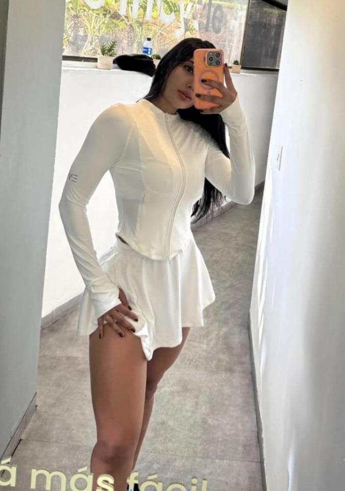 Chica busca chico en Tenerife: 