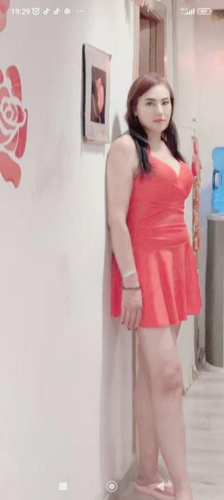 Chica busca chico en Huesca: 